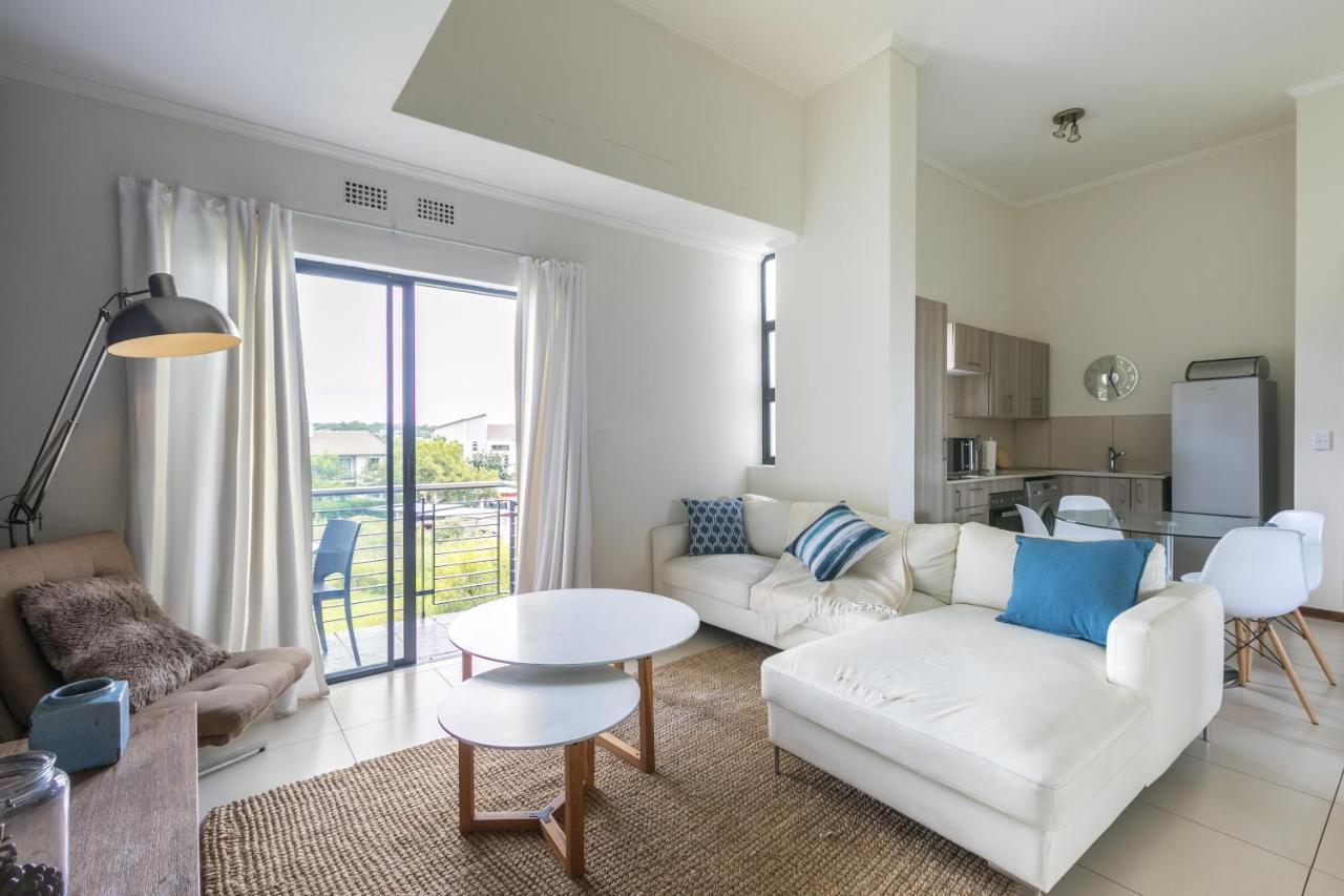Modern Apartment In A Secure Golf Estate.Wifi Roodepoort Exterior foto